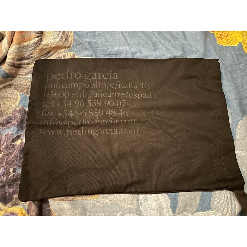 Pedro García Black Dust Bag Drawstring Pouch 10 x 14 in